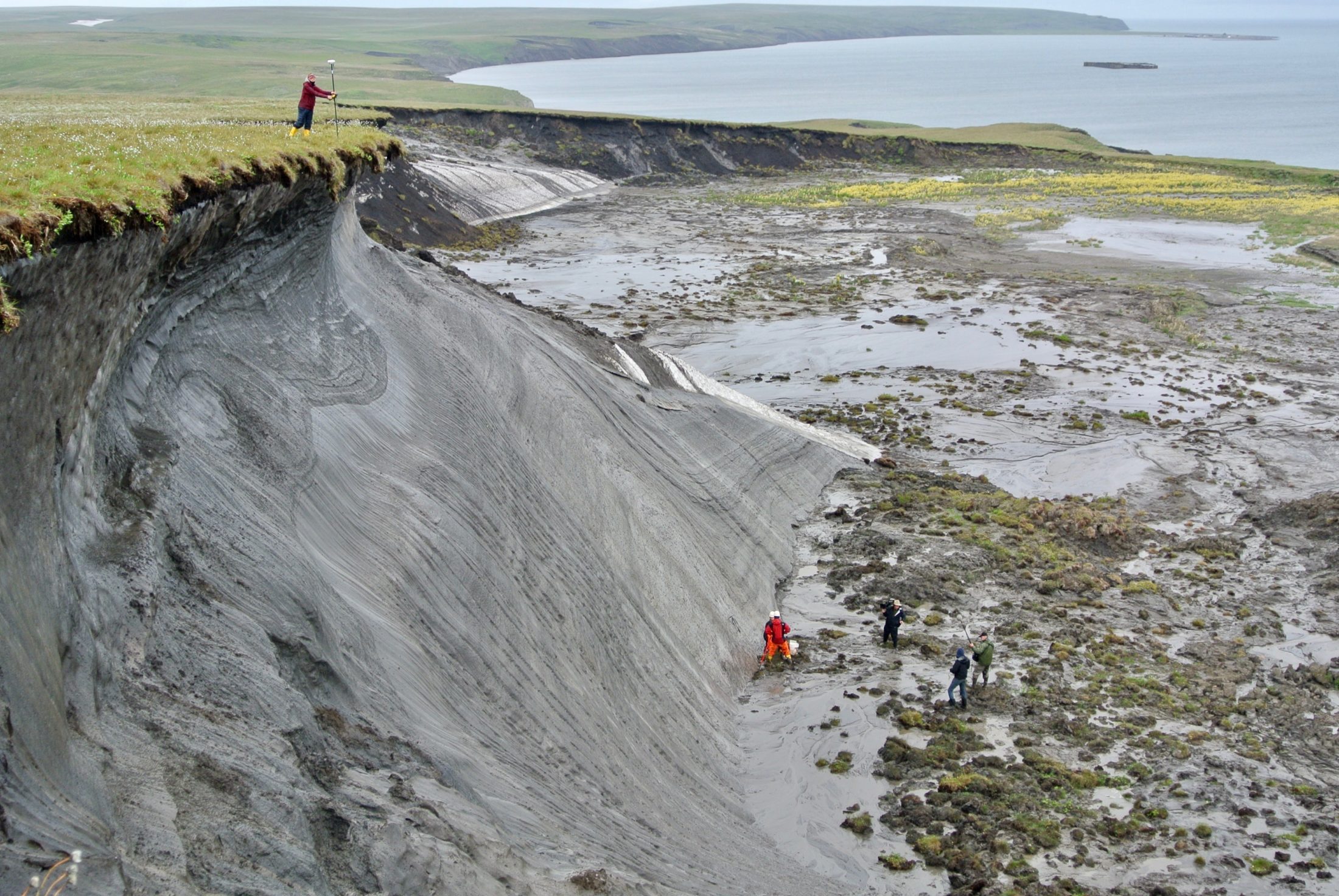 Permafrost_in_Herschel_Island_edit